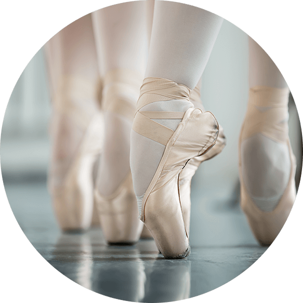 https://englishcharisma.gr/wp-content/uploads/2019/05/our_classes_image_01.png
